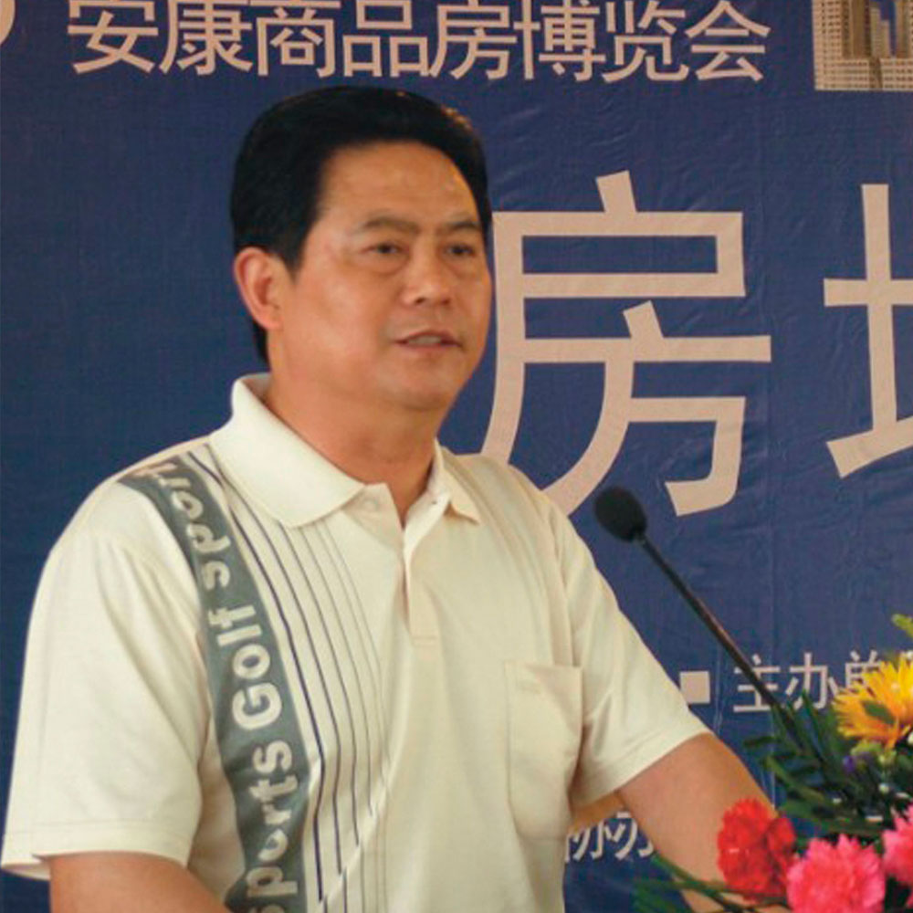 記省勞模、興安地產(chǎn)集團董事長兼總經(jīng)理江樹群